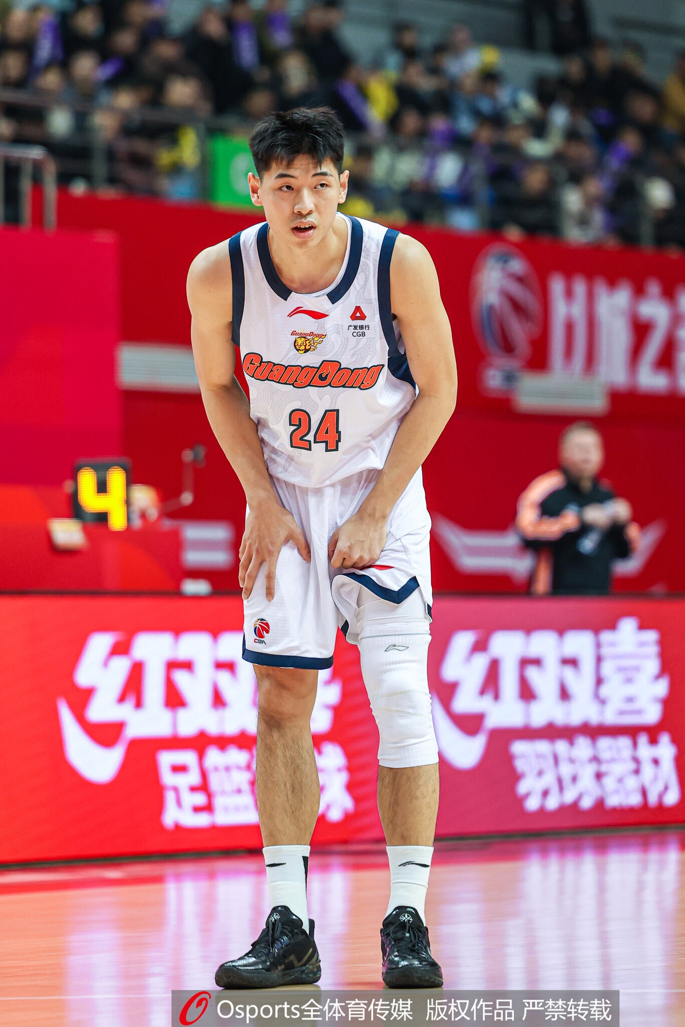 开云体育下载-🏀潜力赛-胡小龙6分2板 崔永熙6分1板 青岛战胜广东