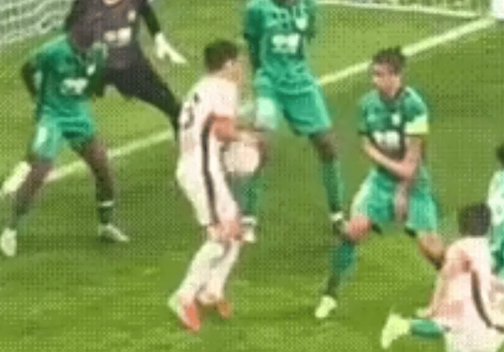 开云体育app-博主：国安将就廖力生手球、韦世豪飞铲仅黄牌等行为上诉